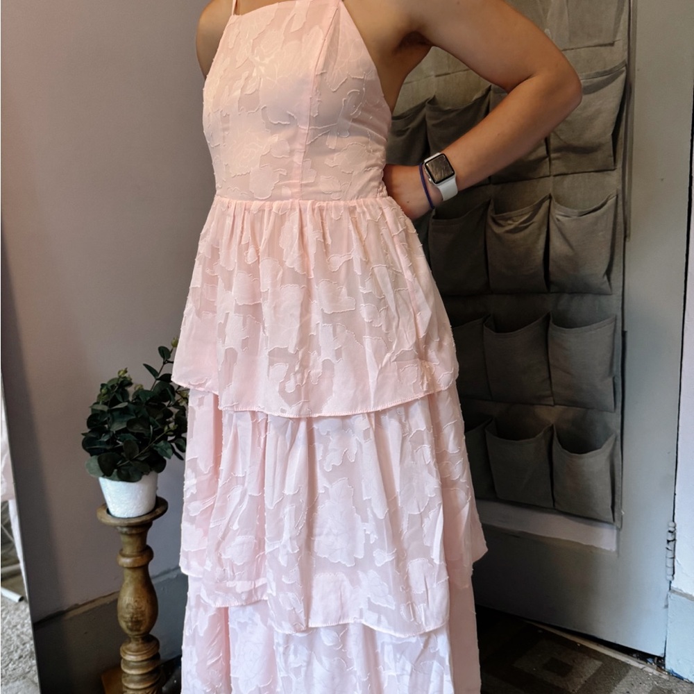 Elegant Pink Tiered Flowy/Floral Dress